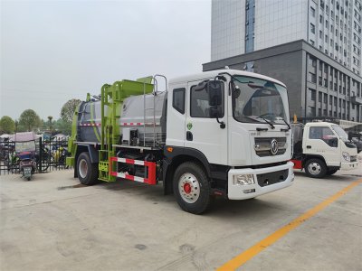 餐廚垃圾車(chē)，收集運(yùn)輸剩飯剩菜泔水垃圾我擔(dān)當(dāng)，干濕分離我本領(lǐng)大